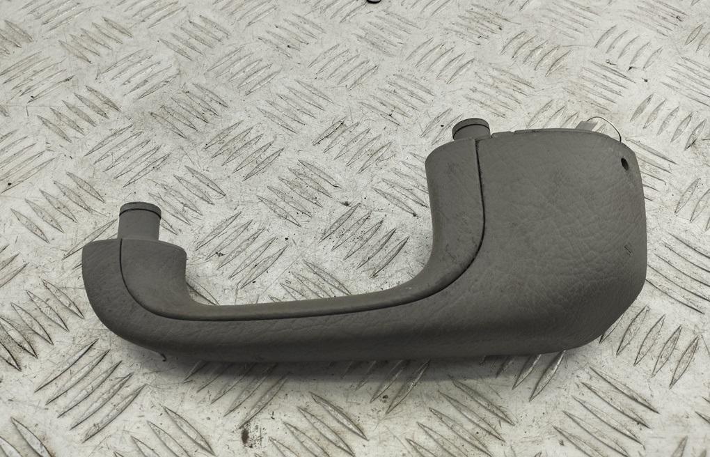 ручка внутренняя передняя левая Audi A6 4A/C4 1996, 2.5 л., дизель, МКПП, красный, универсал, 4A0867171 - фото №1