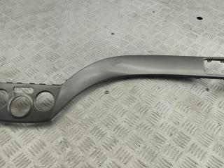накладка на торпедо (консоль) Subaru Impreza 3 поколение (GE/GV/GH/GR) 2009, 1.5 л., бензин, МКПП, белый, хетчбэк 5 дв.
