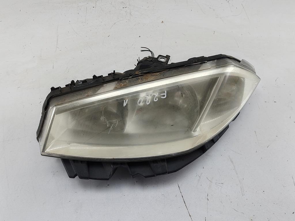 фара левая Renault Megane II 2004, 1.6 л., бензин, МКПП, серый, универсал, 8200073220