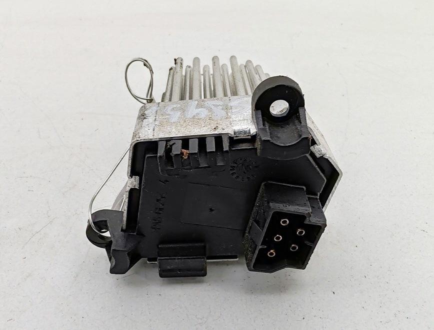 сопротивление печки BMW 3 E46 2002, 1.8 л., бензин, МКПП, синий, универсал, 6920365