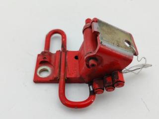 петля двери Audi A4 B6 2003, красный, универсал, 8E0831411B