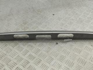 накладка подсветки номера Peugeot 307 1 поколение 2002, 1.6 л., бензин, МКПП, серый, универсал, 9638615777