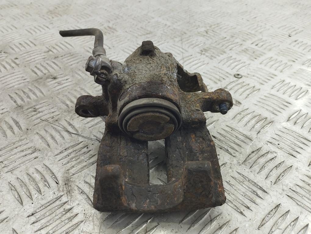 суппорт задний правый Audi A4 B7 2006, 2.0 л., TFSI, бензин, МКПП, чёрный, универсал