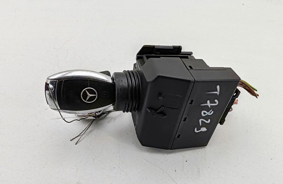 замок зажигания Mercedes-Benz E W211 2006, 2.2 л., дизель, МКПП, чёрный, универсал, 2115452308