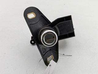 кнопка открытия багажника Opel Astra G 1999, 1.6 л., бензин, МКПП, зелёный, хетчбэк 5 дв.