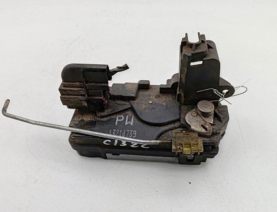 замок двери задней правой Opel Zafira B 2008, 1.9 л., дизель, МКПП, синий, минивэн, 13210739