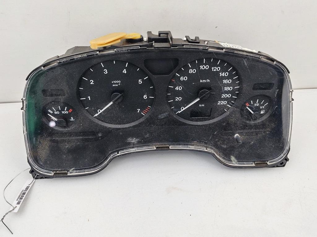приборная панель Opel Astra G 1999, 1.6 л., бензин, МКПП, зелёный, хетчбэк 5 дв., 09228753