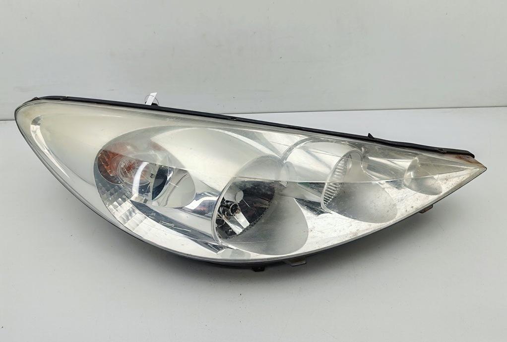 фара правая Peugeot 206 2011, 1.1 л., бензин, МКПП, красный, хетчбэк 3 дв., 9686606280