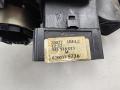 переключатель подрулевой Dacia (Renault) Logan I 2007, 1.4 л., бензин, МКПП, красный, седан, 8200375336 - фото №7