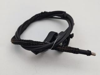 трос капота Dacia (Renault) Sandero II 2018, 0.9 л., бензин, МКПП, синий, хетчбэк 5 дв.