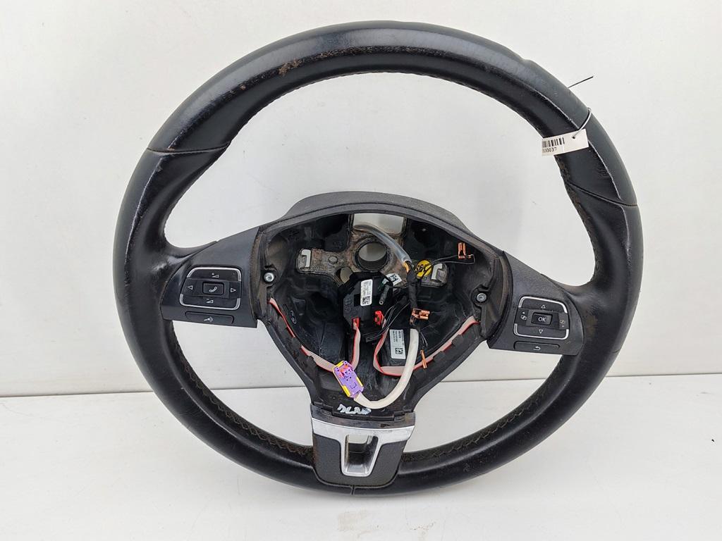 руль Volkswagen Tiguan 2014, 2.0 л., дизель, МКПП, серый, внедорожник 5 дв., 61978185A