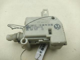активатор замка багажника Skoda Octavia mk1 (A4 1U) 2001, 2.0 л., бензин, МКПП, серый, универсал