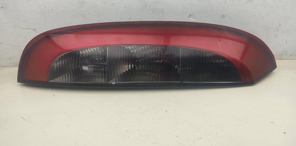 фонарь задний правый Opel Corsa C 2003, 1.2 л., бензин, МКПП, серый, хетчбэк 5 дв., 09114336