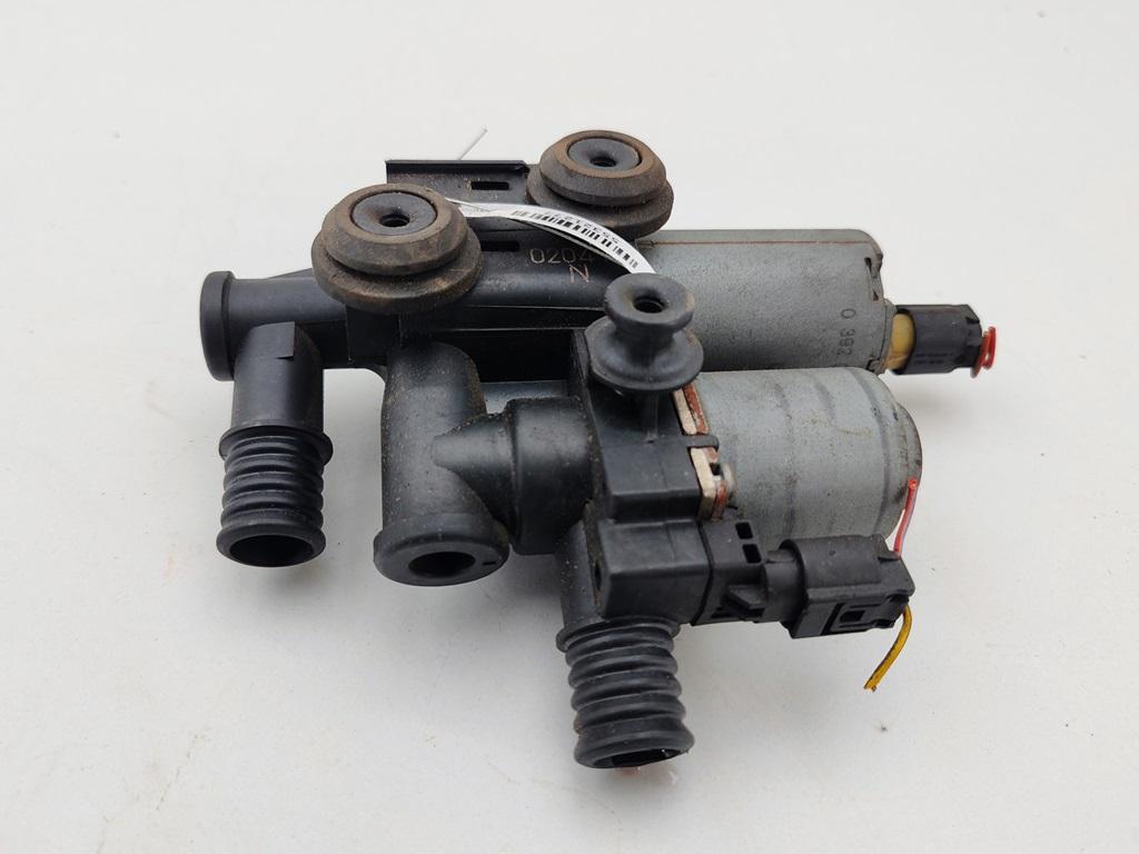 кран отопителя (печки) BMW 3 E46 2002, 1.8 л., бензин, МКПП, синий, универсал, 8369807
