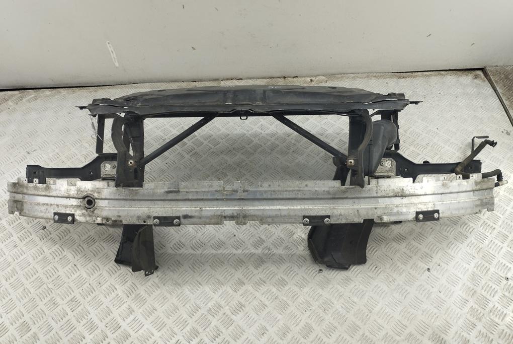 Рамка радиатора BMW 5 E60/E61 2003, 3.0 л., бензин, АКПП, серый, седан