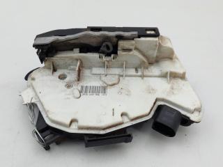 замок двери передней правой Skoda Fabia mk2 (5J) 2011, 1.2 л., бензин, МКПП, красный, хетчбэк 5 дв., 5N1837016E