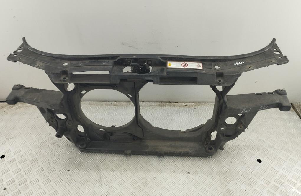 Рамка радиатора Audi A6 C5 1998, 2.4 л., бензин, АКПП, серый, универсал