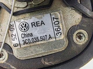 антенна Volkswagen Passat B6 2007, 2.0 л., дизель, МКПП, синий, универсал, 3C0035507A