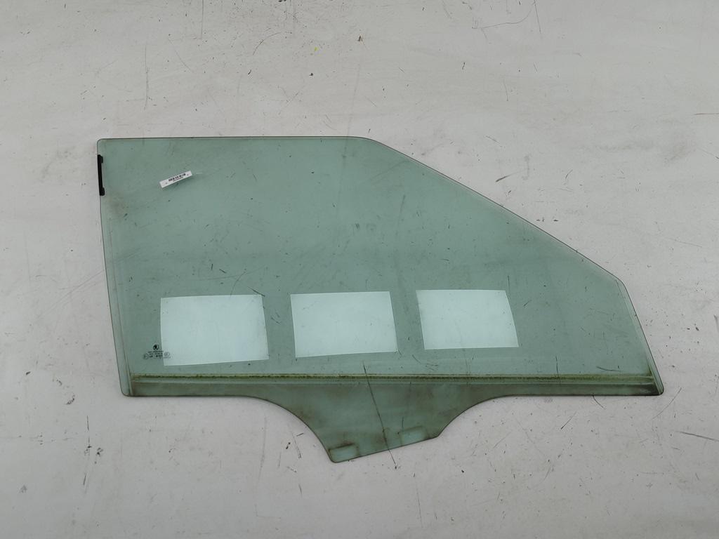 стекло двери передней правой Skoda Fabia mk2 (5J) 2009, 1.2 л., бензин, МКПП, серый, хетчбэк 5 дв.