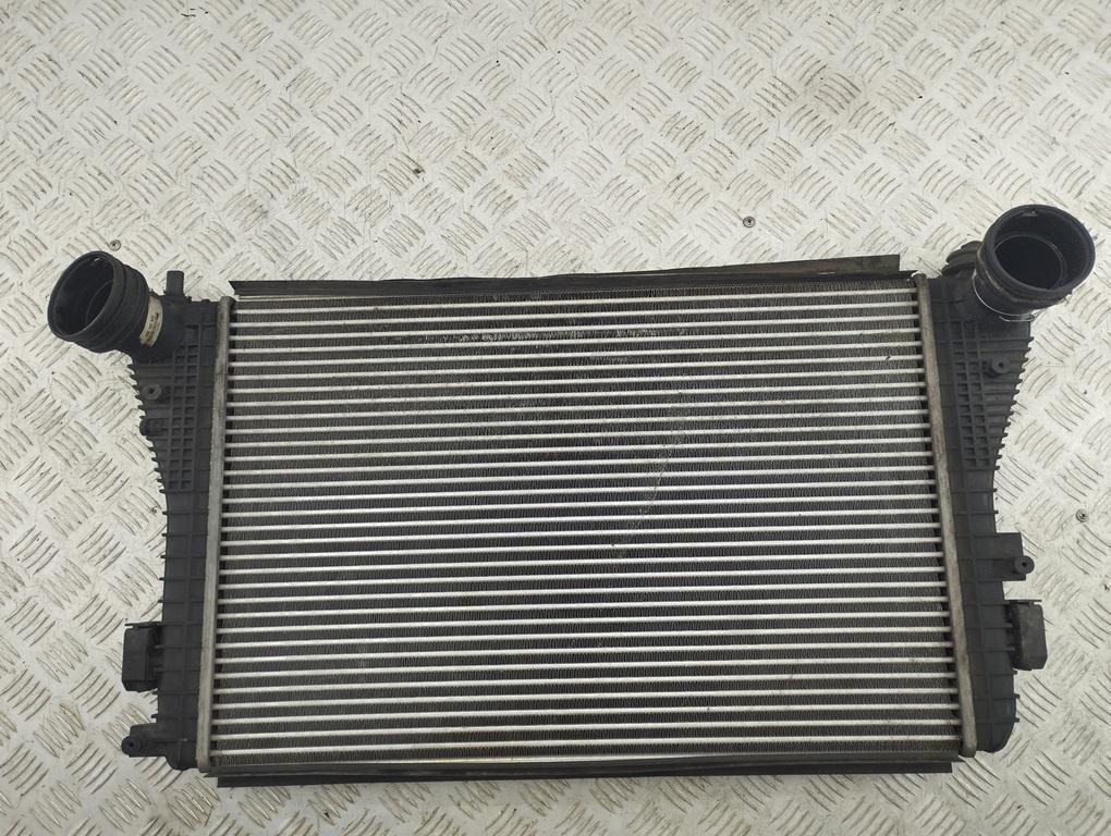 радиатор интеркулера Volkswagen Touran 2004, 1.9 л., дизель, АКПП, серый, минивэн, 1K0145803