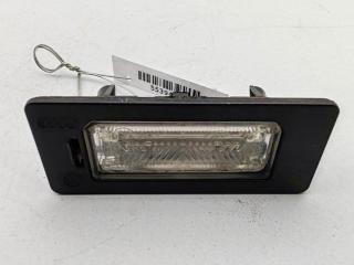 подсветка номера Volkswagen Passat B6 2008, 2.0 л., дизель, МКПП, синий, универсал, 8T0943021