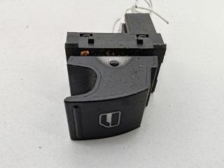 кнопка стеклоподъемника переднего правого Volkswagen Passat B6 2007, 2.0 л., дизель, МКПП, синий, универсал, 7L6959855B