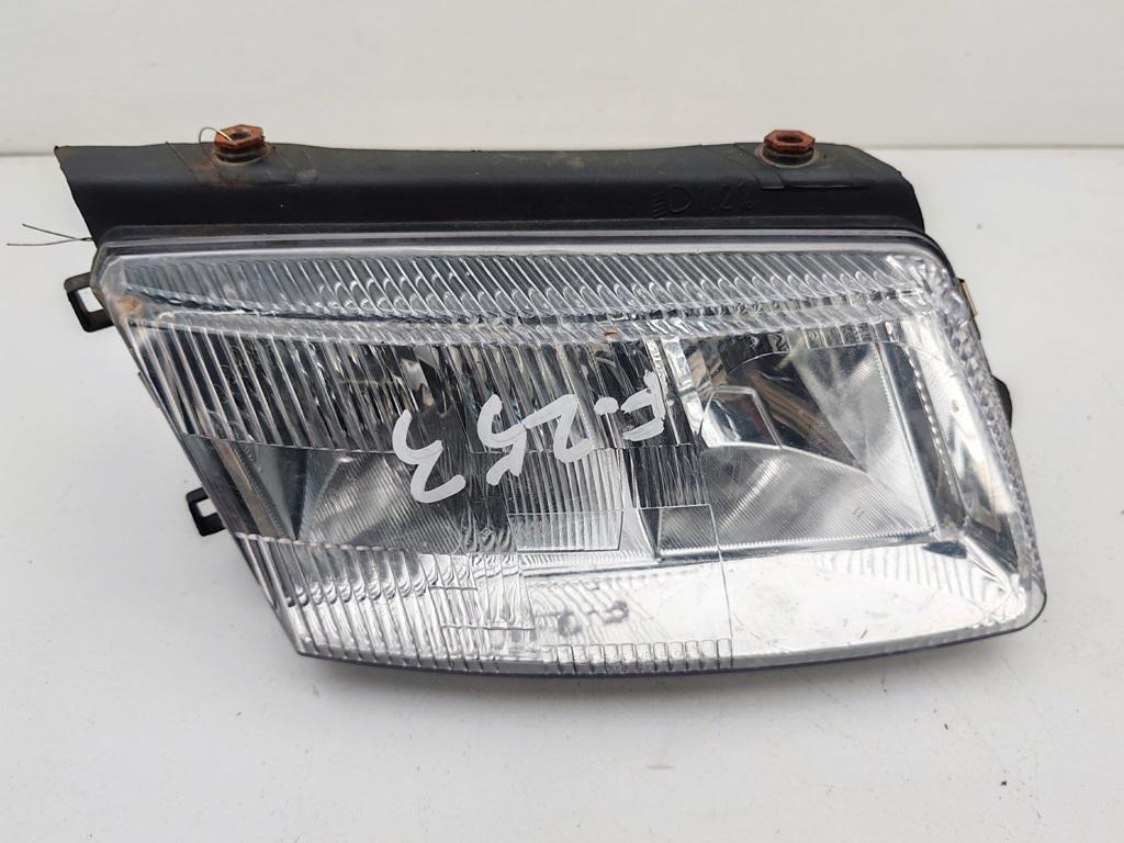 фара правая Volkswagen Passat B5 1999, 1.6 л., бензин, МКПП, серый, универсал, 20-5079R