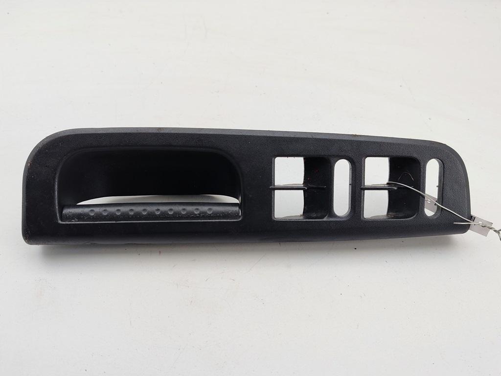 ручка внутренняя передняя левая Skoda Octavia mk1 (A4 1U) 2000, 1.9 л., дизель, МКПП, серый, универсал, 1U1867171