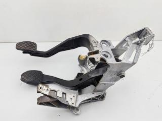 узел педальный (блок педалей) Volkswagen Passat B5+ (GP) 2003, 1.6 л., бензин, МКПП, серый, седан, 8D1721117N