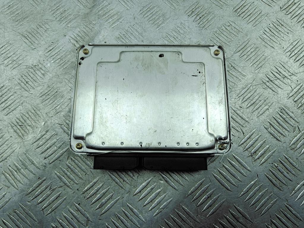ЭБУ Volkswagen Passat B5+ (GP) 2001, 1.9 л., дизель, МКПП, синий, универсал, 038906019DS, 0281010543