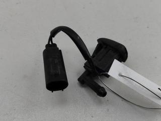 форсунка омывателя лобового стекла BMW X3 E83 2004, 2.5 л., бензин, МКПП, серый, внедорожник 5 дв., 7110851