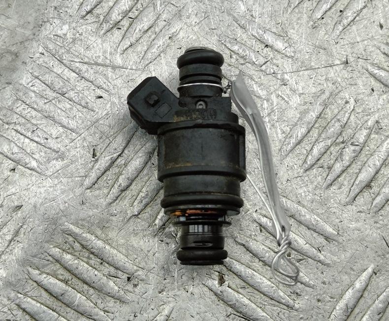 форсунка Opel Astra H 2004, 1.8 л., бензин, МКПП, серый, хетчбэк 5 дв., 90536149