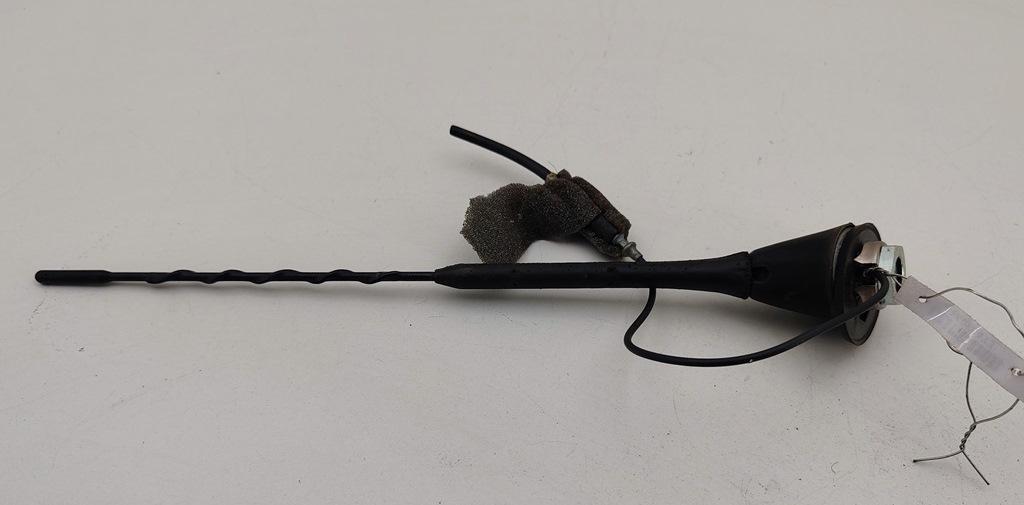 антенна SEAT Ibiza 2008, 1.4 л., бензин, МКПП, чёрный, хетчбэк 5 дв., 1P0035501A