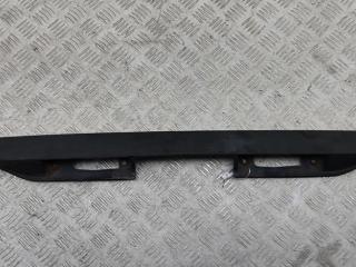 накладка подсветки номера Ford Maverick 2001, 2.0 л., бензин, МКПП, чёрный, внедорожник 5 дв., YL8478425A22