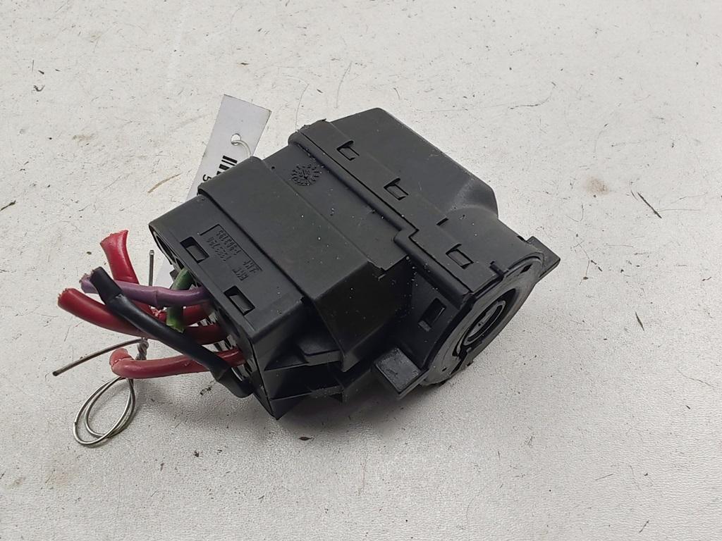 контактная группа BMW 5 E39 2002, 2.2 л., бензин, АКПП, чёрный, универсал, 6901961