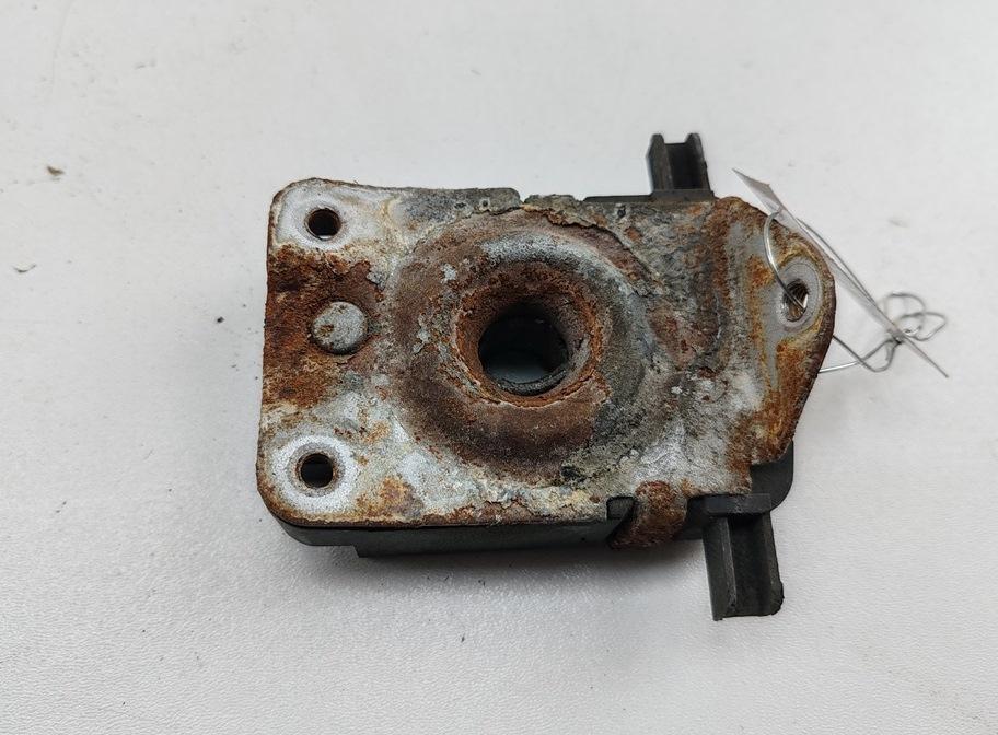 замок капота BMW 3 E46 2002, 2.0 л., дизель, МКПП, зелёный, универсал