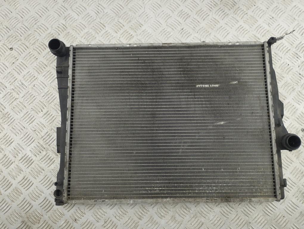 радиатор охлаждения BMW 3 E46 2002, 2.0 л., бензин, МКПП, серый, седан, 1613108