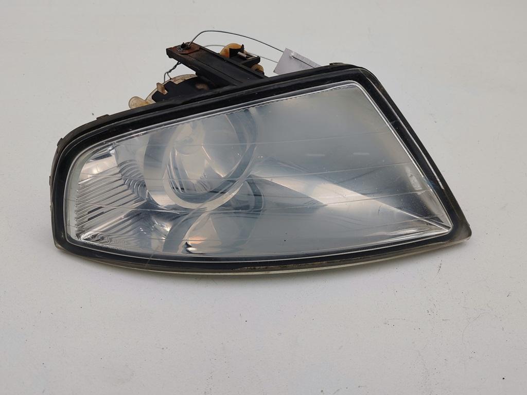 фара противотуманная левая Ford Mondeo III 2005, 1.8 л., бензин, МКПП, красный, универсал, 3S7115K202AE