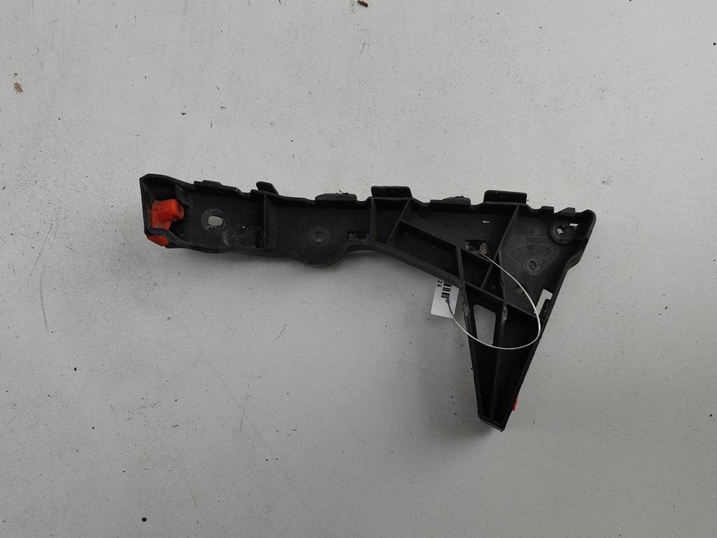 кронштейн переднего бампера Opel Astra H 2005, 1.6 л., бензин, МКПП, серый, универсал, 131883181