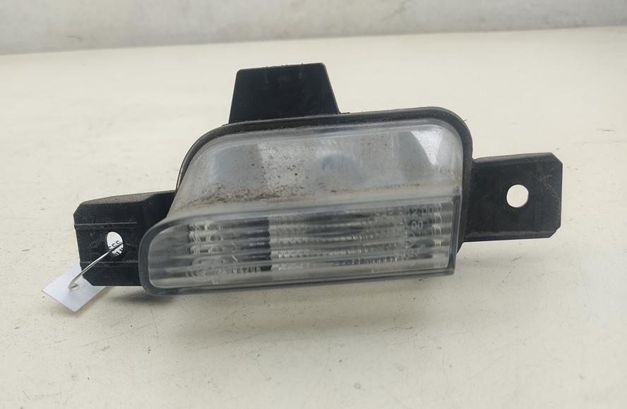 фонарь задний Volkswagen Tiguan 2014, 2.0 л., дизель, МКПП, серый, внедорожник 5 дв., 5N0941072A