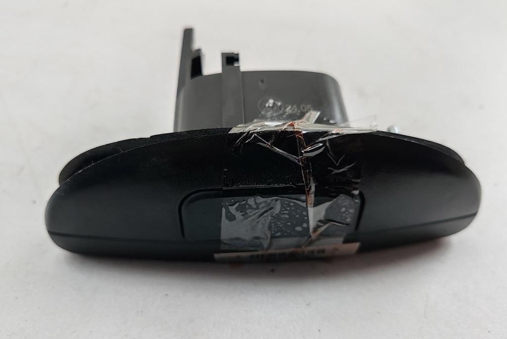 кнопка открытия багажника Renault Scenic I 2001, 1.6 л., бензин, МКПП, зелёный, минивэн