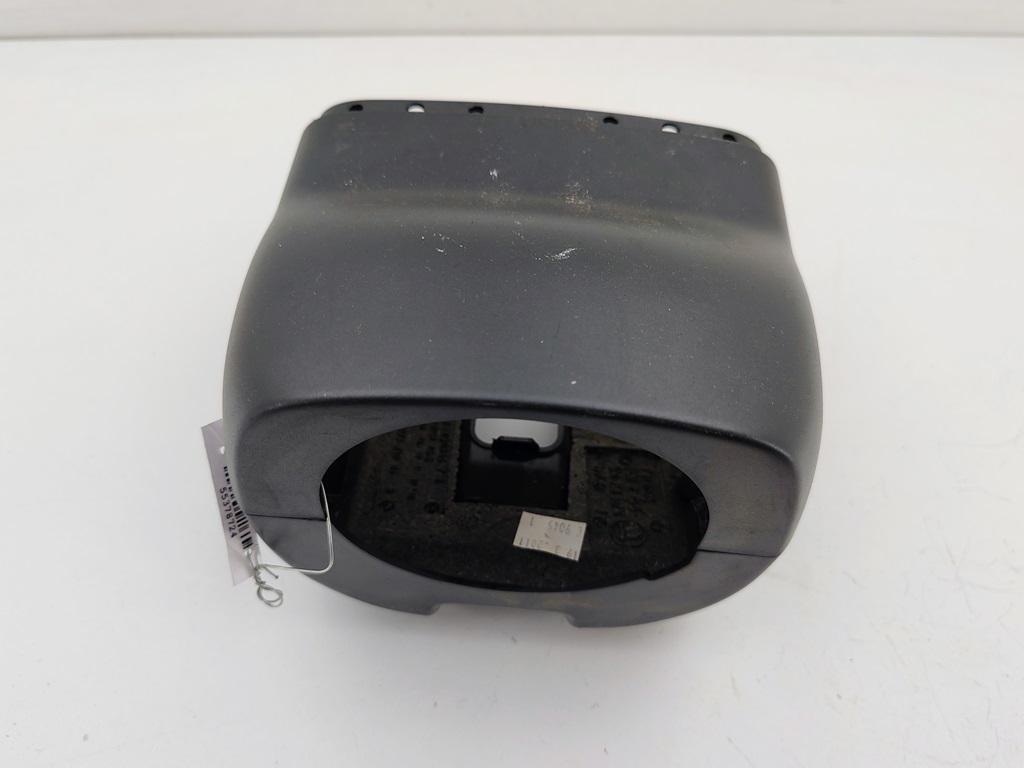 кожух рулевой колонки Skoda Fabia mk2 (5J) 2011, 1.2 л., бензин, МКПП, красный, хетчбэк 5 дв.