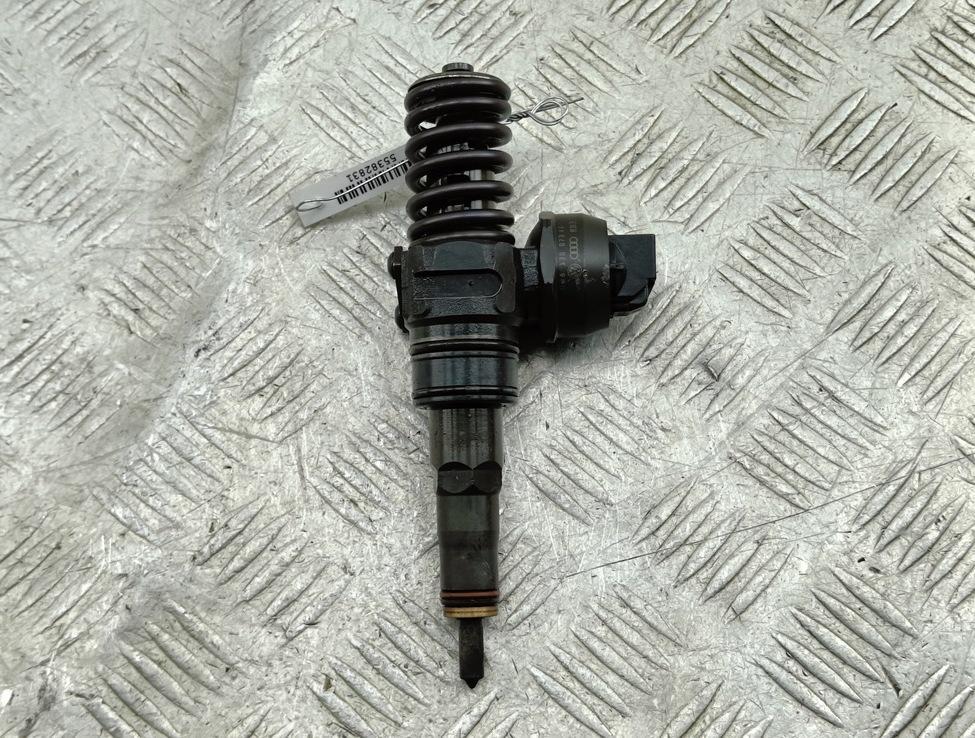 форсунка Volkswagen Golf-4 2004, 1.9 л., дизель, МКПП, серый, универсал, 038130073AG, 0414720215