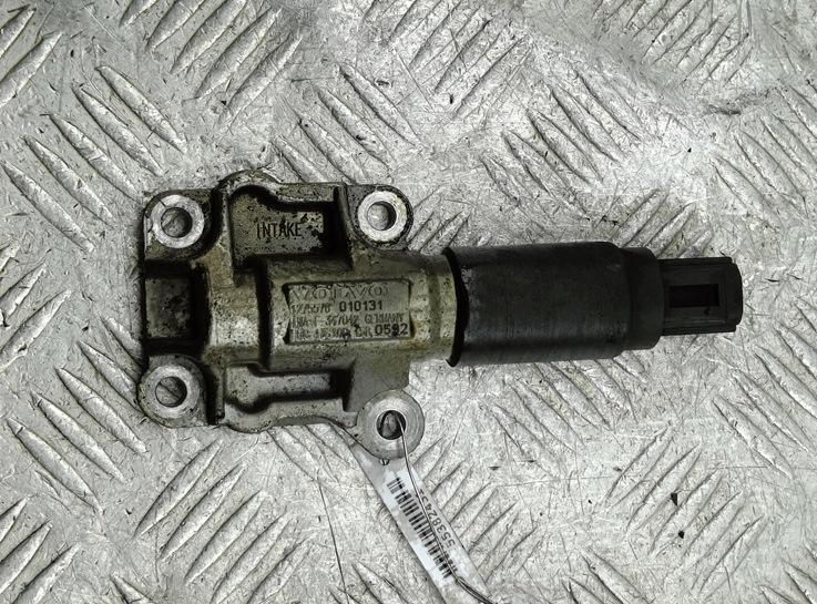 Клапан фазорегулятора Volvo V70 2001, 2.4 л., бензин, МКПП, чёрный, универсал, 1275578