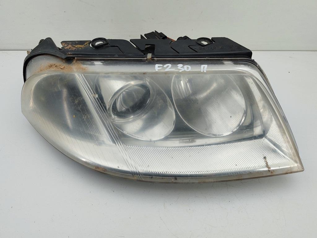 фара правая Volkswagen Passat B5+ (GP) 2002, 1.9 л., дизель, МКПП, чёрный, универсал