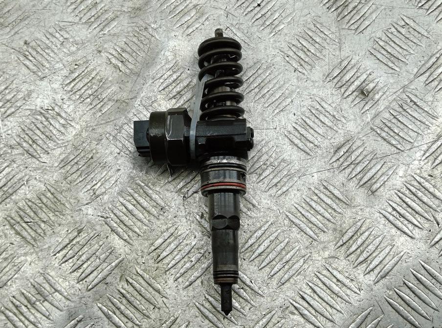 форсунка Audi A2 8Z 2001, 1.4 л., дизель, МКПП, чёрный, хетчбэк 5 дв., 038130073F, 0414720007