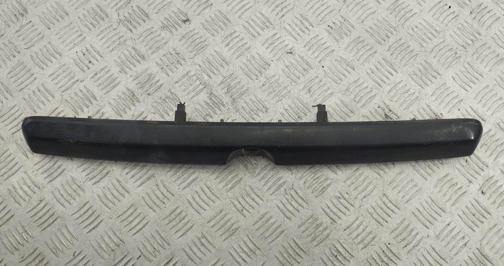 накладка подсветки номера Opel Astra G 2001, 2.0 л., дизель, МКПП, чёрный, универсал, 90590986