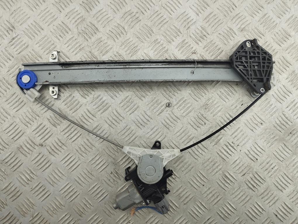 стеклоподъемник электрический передний левый Subaru Forester 3 поколение (SH) 2008, 2.0 л., дизель, МКПП, серый, внедорожник 5 дв. - фото №1