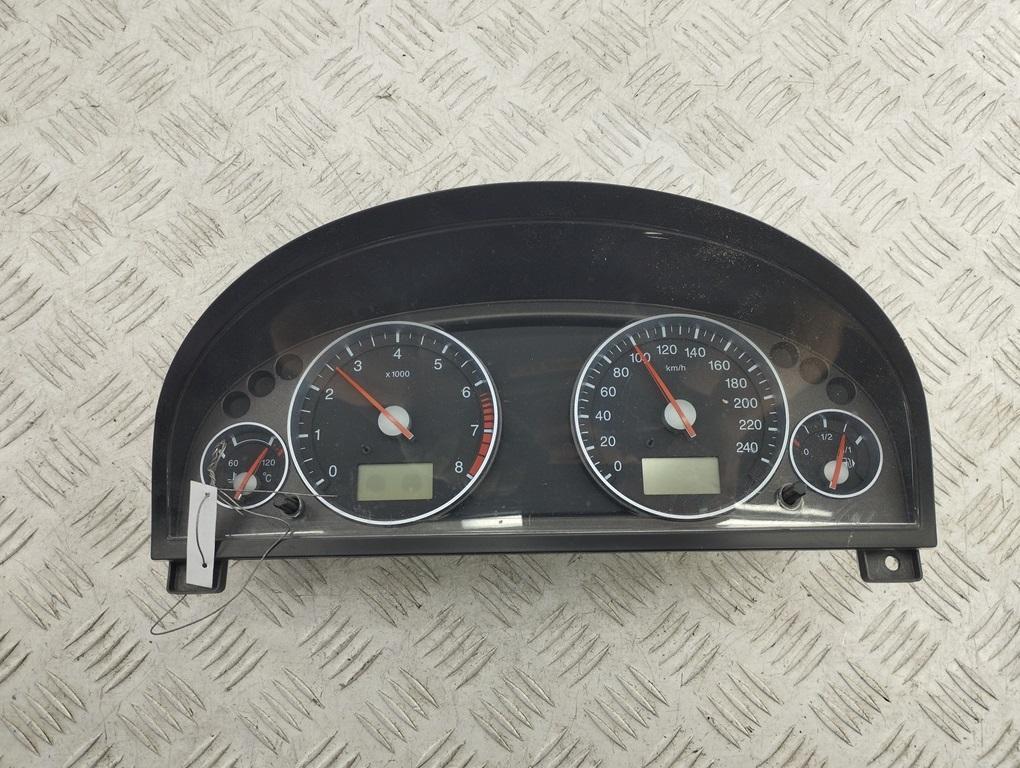 приборная панель Ford Mondeo III 2004, 1.8 л., бензин, МКПП, серый, универсал, 3S7F10841