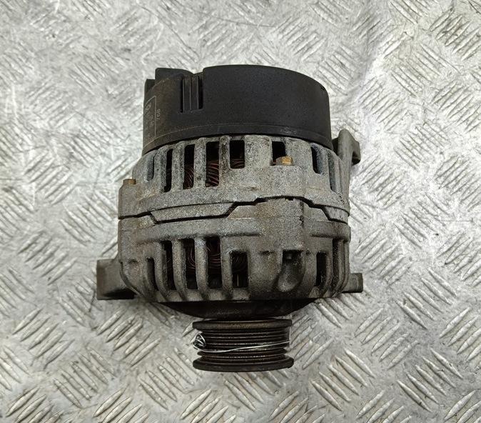 генератор Volkswagen Passat B5 1997, 1.6 л., бензин, МКПП, красный, седан, 058903016, 0123310022